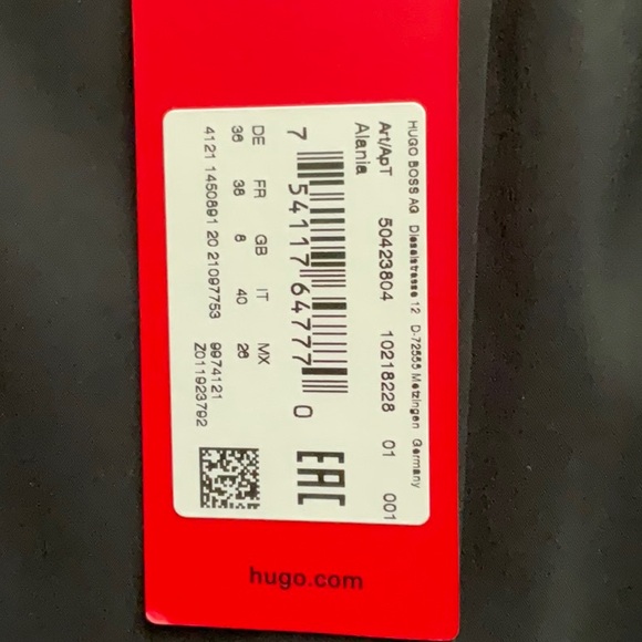 Hugo Boss short jacket - Picture 9 of 10